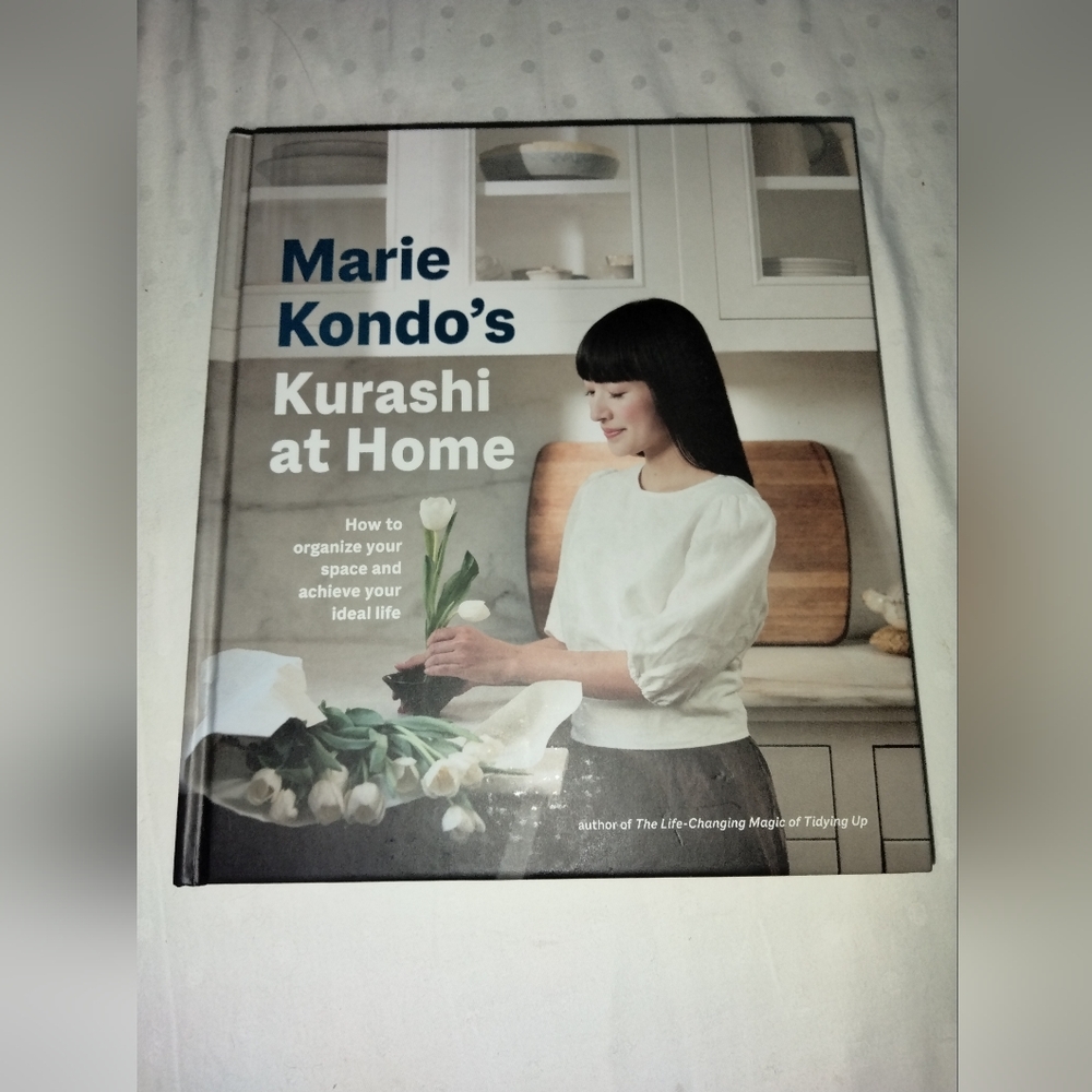 Marie Kondo's Kurashi at Home Book